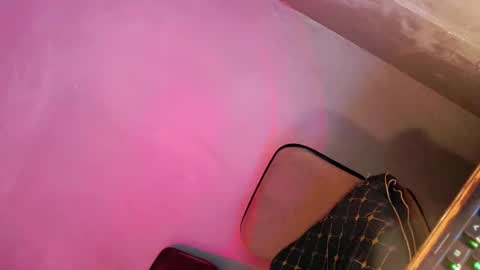 Snapshot of lady_of_pleasure28 chatting on 05.13.26 Ella online show from 05.13.26