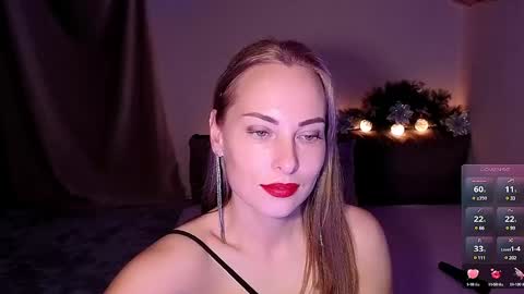Snapshot of ladyadele1 chatting on 12.28.24 LadyAdele online show from 12.28.24