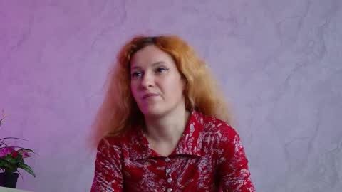 Snapshot of ladybigsmile chatting on 02.19.26 Sima Ladybigsmile online show from 02.19.26