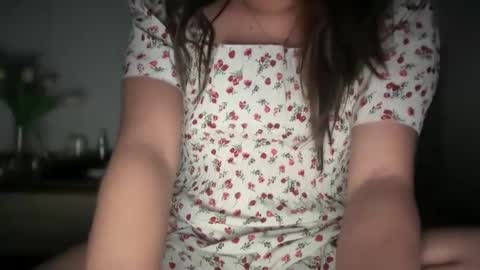 Snapshot of ladybird21 chatting on 12.15.24 Aria online show from 12.15.24