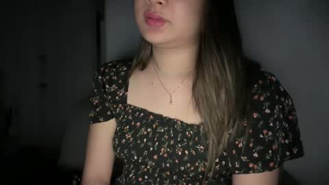 Snapshot of ladybird21 chatting on 12.16.24 Aria online show from 12.16.24