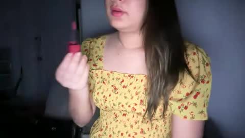 Snapshot of ladybird21 chatting on 12.20.24 Aria online show from 12.20.24