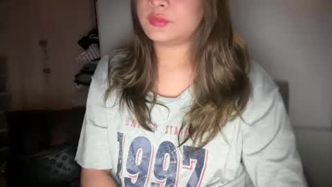 Snapshot of ladybird21 chatting on 02.10.25 Aria online show from 02.10.25