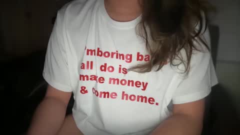 Snapshot of ladybird21 chatting on 02.11.25 Aria online show from 02.11.25