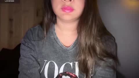 Snapshot of ladybird21 chatting on 12.16.25 Aria online show from 12.16.25