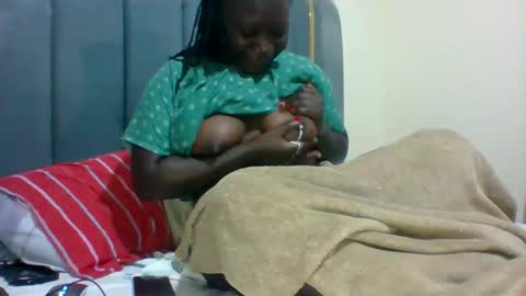 lindah32 online show from 12.06.24