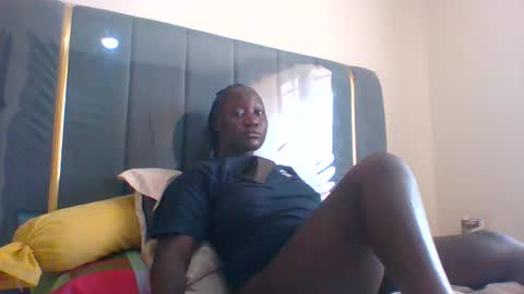 lindah32 online show from 12.11.24