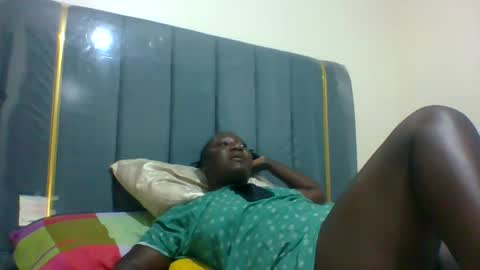 lindah32 online show from 12.11.24