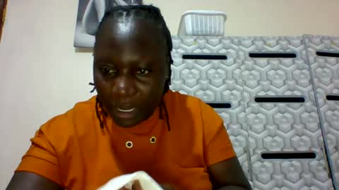 lindah32 online show from 01.23.25