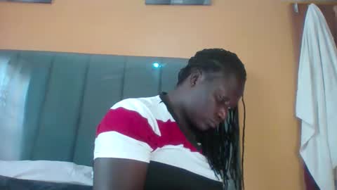 lindah32 online show from 10.20.25