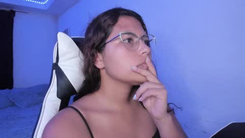  Lady  online show from 09.10.25