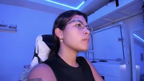  Lady  online show from 04.28.26