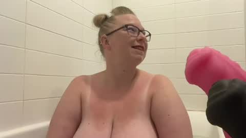 Snapshot of ladycherielynn chatting on 07.29.26 LadyCherieLynn online show from 07.29.26