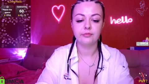 Snapshot of ladydrammer chatting on 02.11.26 LadyDrummer online show from 02.11.26