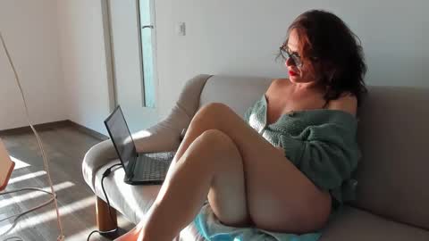 LADYGILDA online show from 04.10.26