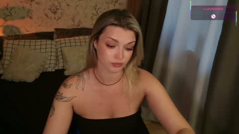 ladylancaster online show from 06.14.26