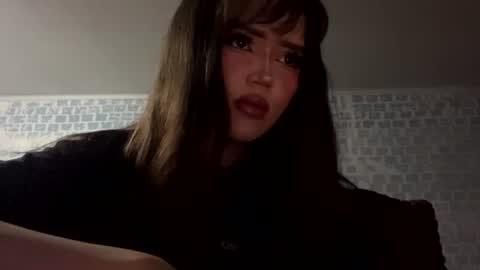 Snapshot of ladymau chatting on 07.12.26 May online show from 07.12.26
