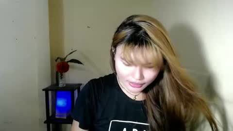 Snapshot of ladyofyou_dreamxoxo chatting on 05.06.26 LILY online show from 05.06.26