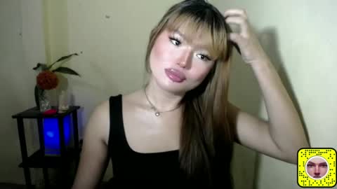 Snapshot of ladyofyou_dreamxoxo chatting on 06.12.26 LILY online show from 06.12.26