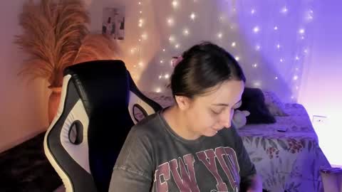 Lady  online show from 05.04.26