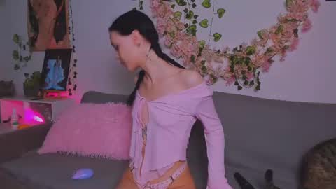 LadyTrep online show from 06.13.26
