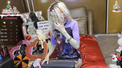 Snapshot of laflakita21 chatting on 12.20.24 Skinnygirl online show from 12.20.24