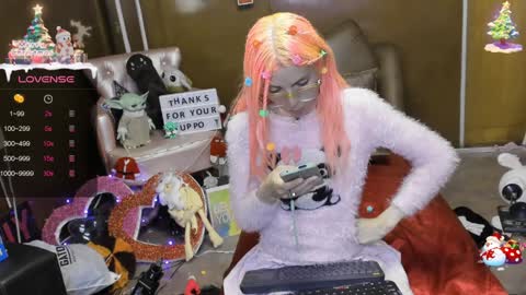 Snapshot of laflakita21 chatting on 01.03.25 Skinnygirl online show from 01.03.25