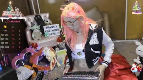 Snapshot of laflakita21 chatting on 01.05.25 Skinnygirl online show from 01.05.25