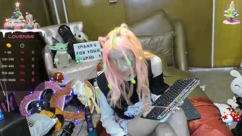 Snapshot of laflakita21 chatting on 01.07.25 Skinnygirl online show from 01.07.25