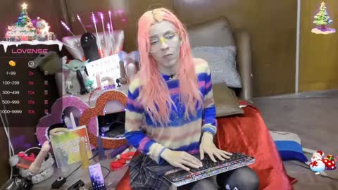 Snapshot of laflakita21 chatting on 01.14.25 Skinnygirl online show from 01.14.25