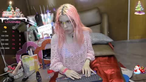 Snapshot of laflakita21 chatting on 01.22.25 Skinnygirl online show from 01.22.25