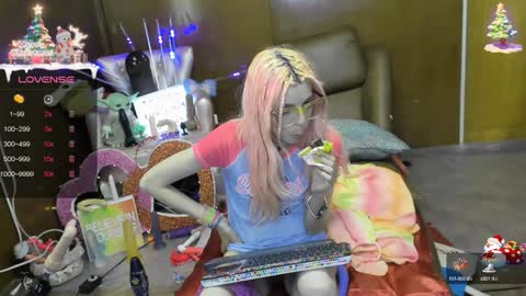 Snapshot of laflakita21 chatting on 01.23.25 Skinnygirl online show from 01.23.25