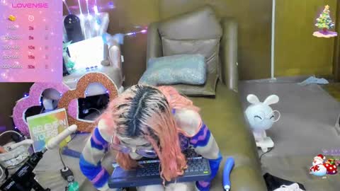 Snapshot of laflakita21 chatting on 09.17.25 Skinnygirl online show from 09.17.25