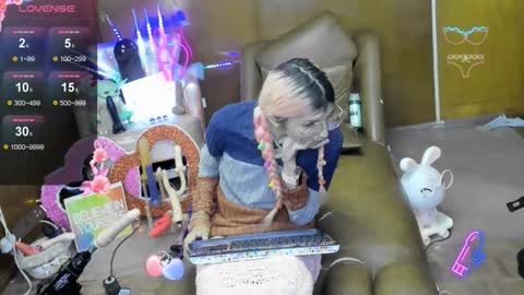 Snapshot of laflakita21 chatting on 11.05.25 Skinnygirl online show from 11.05.25