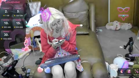 Snapshot of laflakita21 chatting on 11.14.25 Skinnygirl online show from 11.14.25