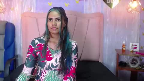 Snapshot of lahiacurvy chatting on 03.20.26 Lahia online show from 03.20.26