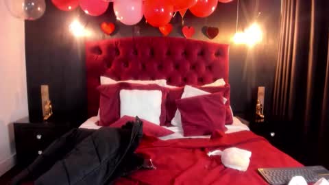 Laia  online show from 02.16.26