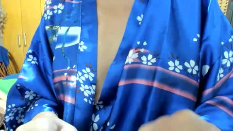LAILA online show from 04.25.26