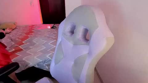 lain_t online show from 09.24.25