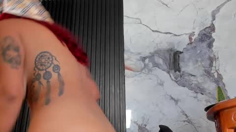 Laisy fox online show from 02.10.25