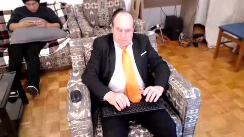 Snapshot of lajose52 chatting on 02.11.25 lajose52 online show from 02.11.25