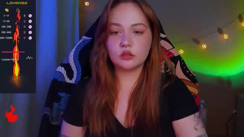 Snapshot of lala_loulou chatting on 11.20.25 Nicky online show from 11.20.25