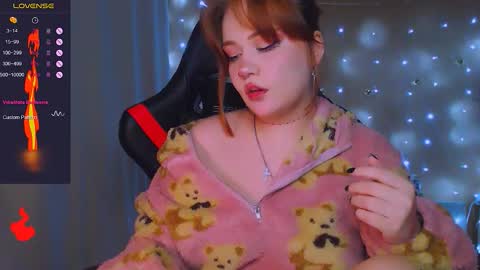 Snapshot of lala_loulou chatting on 02.08.26 Nicky online show from 02.08.26