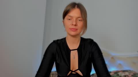 Lallie  online show from 03.14.26