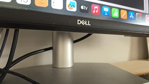 Snapshot of lalunaceleste chatting on 01.15.26 Luna online show from 01.15.26