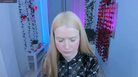 Laly online show from 02.25.26