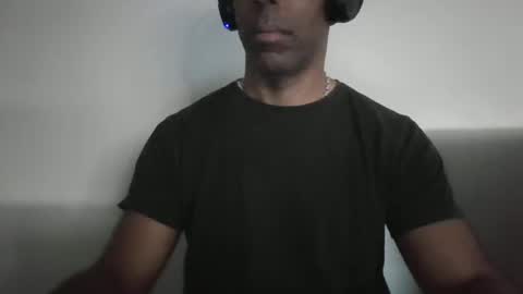 Snapshot of lamanta72 chatting on 09.29.25 lamanta72 online show from 09.29.25