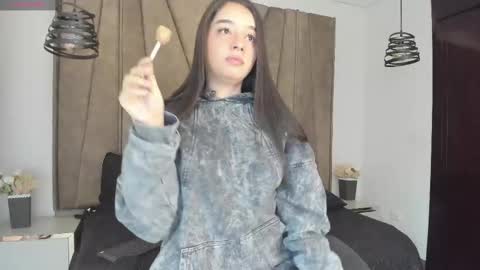 Lana online show from 02.18.26