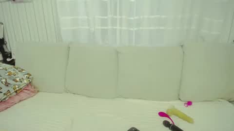 Snapshot of lana_love1 chatting on 06.25.26 Lana online show from 06.25.26