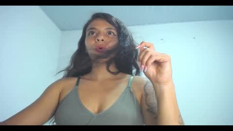 Snapshot of lana_roman chatting on 12.17.24 Lana ROMAN online show from 12.17.24